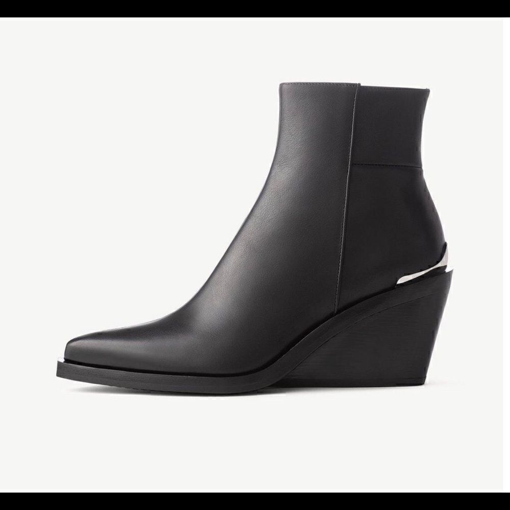 NIB Rag & Bone black Santiago ankle boot size 38/8